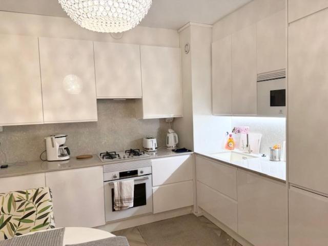 Pihlajisto 2 - 7th Floor With A Great View, Free Parking Apartment